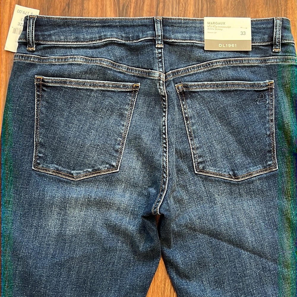 DL1961 Margaux Mid-Rise Instasculpt Ankle Skinny - Picture 12 of 15
